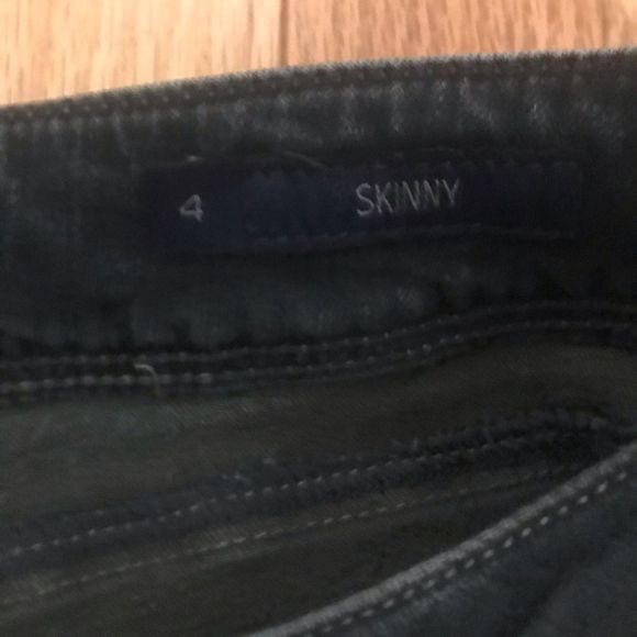 SEVEN7 | Dark wash distressed skinny jeans 4 - Picture 6 of 7